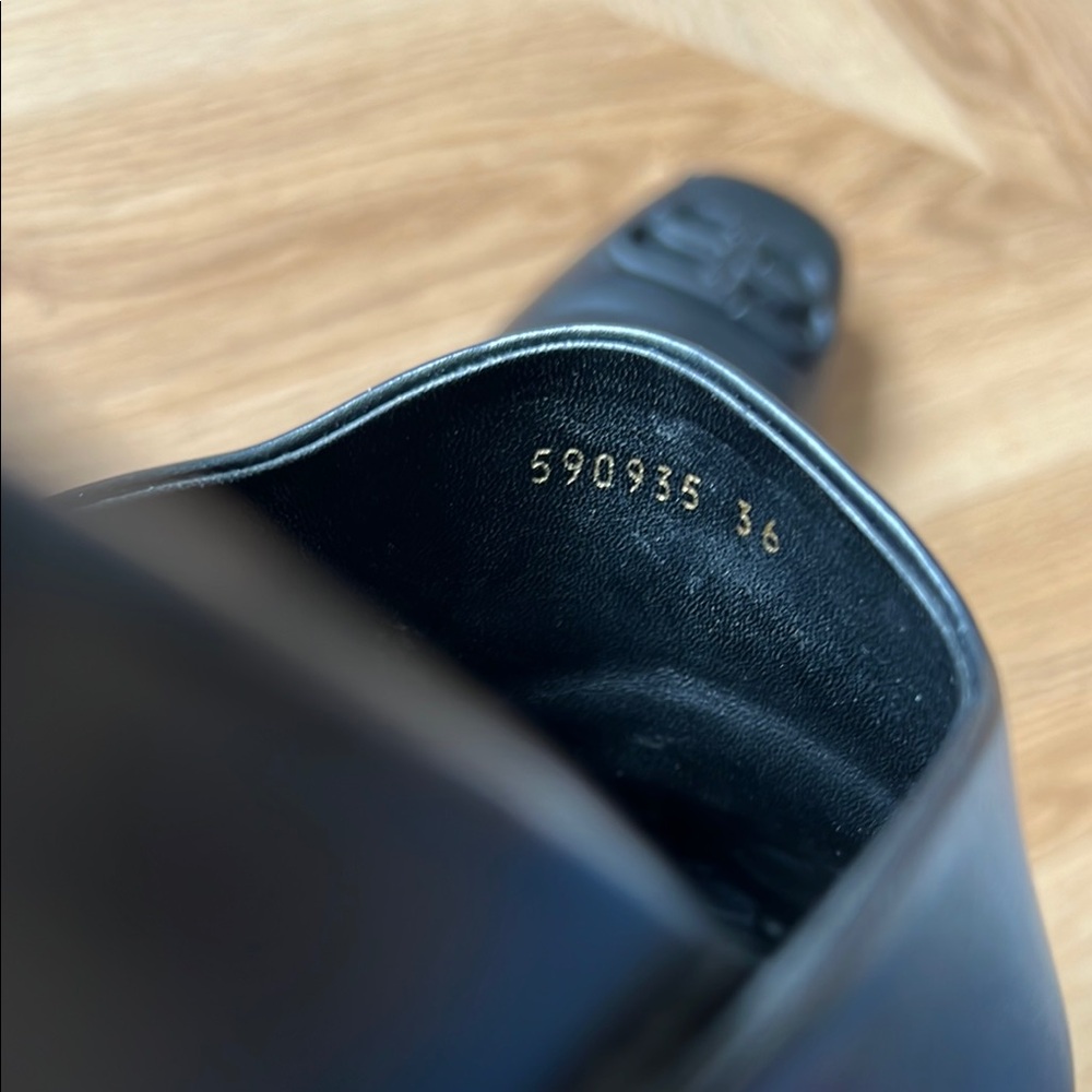 Balenciaga BB Cosy Black Leather Mules 36 - Picture 11 of 16